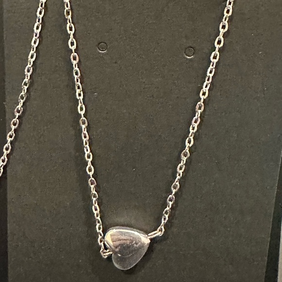 Harriet Ave Jewels Silver Heart Necklace - Picture 3 of 4